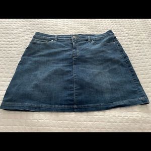 Croft and Barrow Jean Skort